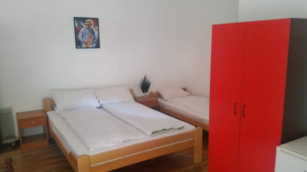 Apartments Agape Belgrado Buitenkant foto