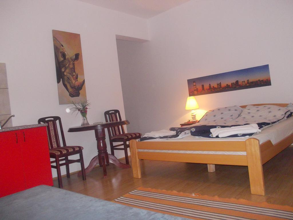 Apartments Agape Belgrado Kamer foto
